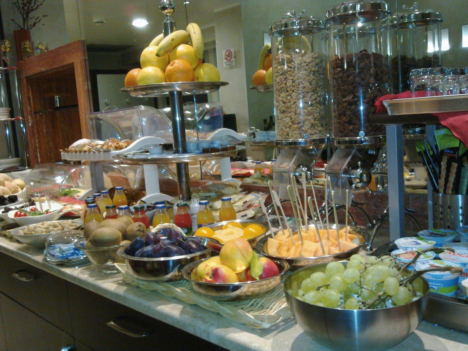 Hotel Susa Milano Restoran fotoğraf