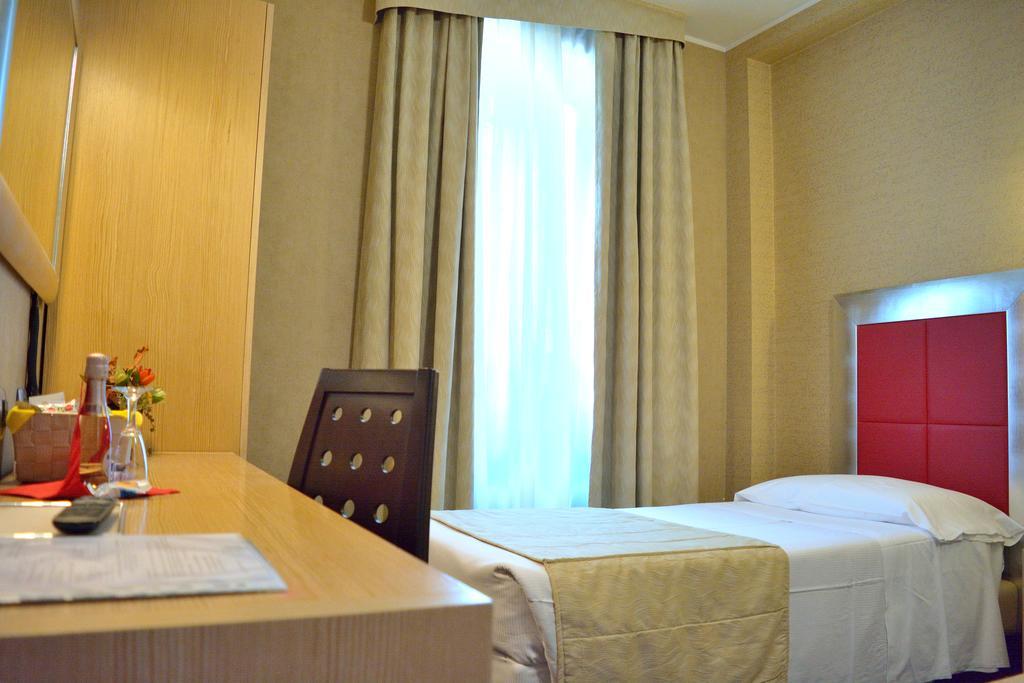 Hotel Susa Milano Dış mekan fotoğraf